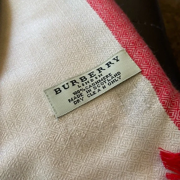 Burberry Black and Red Patterned Scarf - Picture 4 of 5